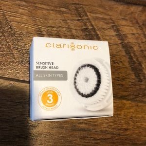 Clarisonic Sensitive Brush Head.